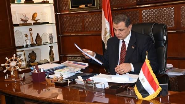 وزير القوي العاملة: يتابع صرف مستحقات أسرة مصري توفي طبيعيا في إيطاليا