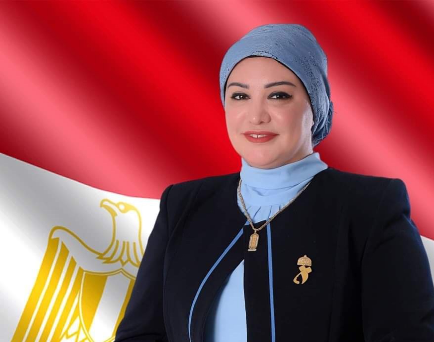 حصري .. سولاف درويش … اول سيدة ترأس نقابة عمالية عامة في مصر   