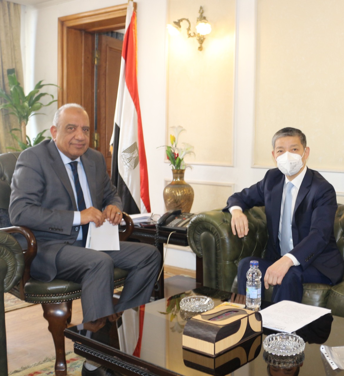 وزير قطاع الأعمال العام يستقبل السفير الصيني بالقاهرة لبحث تعزيز التعاون الاقتصادي والفرص الاستثمارية